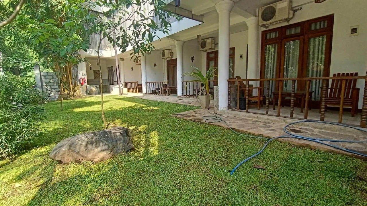 *** Hotel French Garden Kandy Sri Lanka